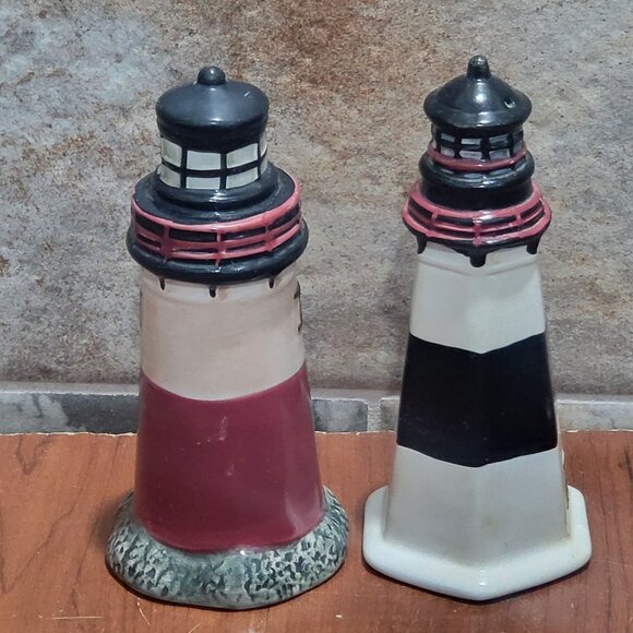 Sakura Lighthouse Salt Pepper Shaker Set By The Sea Hand Painted - Picture 6 of 10